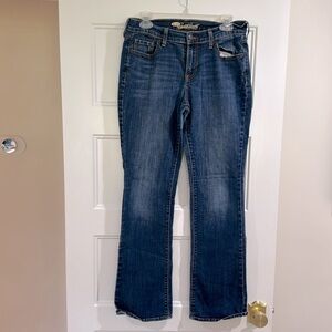 Size 8 Old Navy Sweetheart Boot Cut Jeans